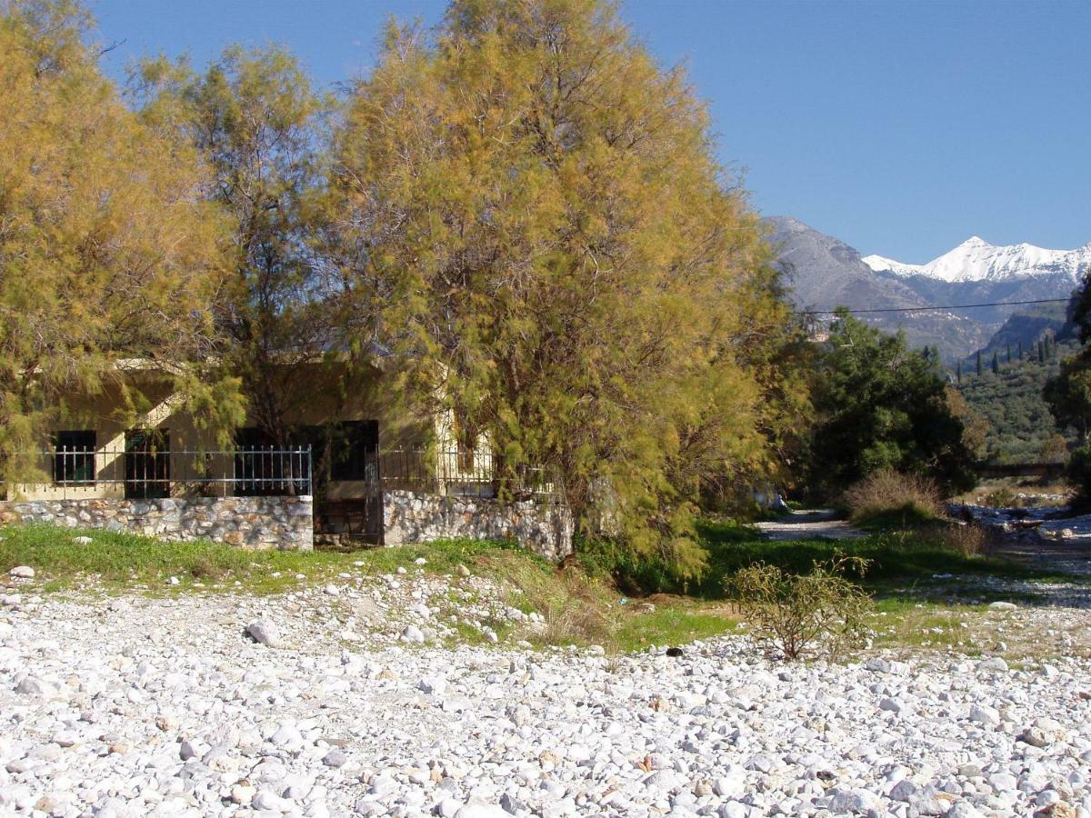 Elpidas Holiday House Kardhamili Exterior foto